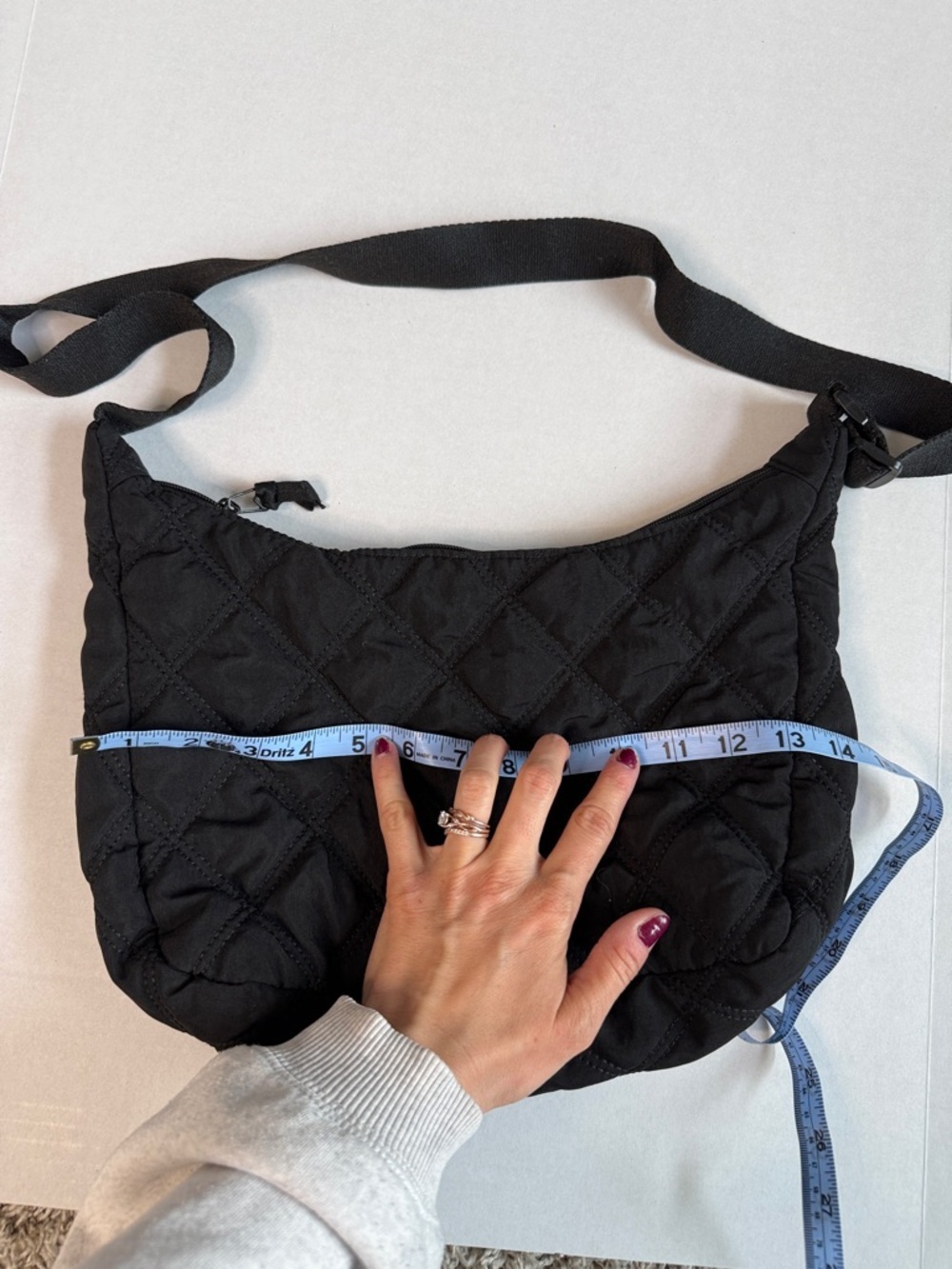 Amazon Cross Body Bag Purse Black Quilted - Picture 4 of 8